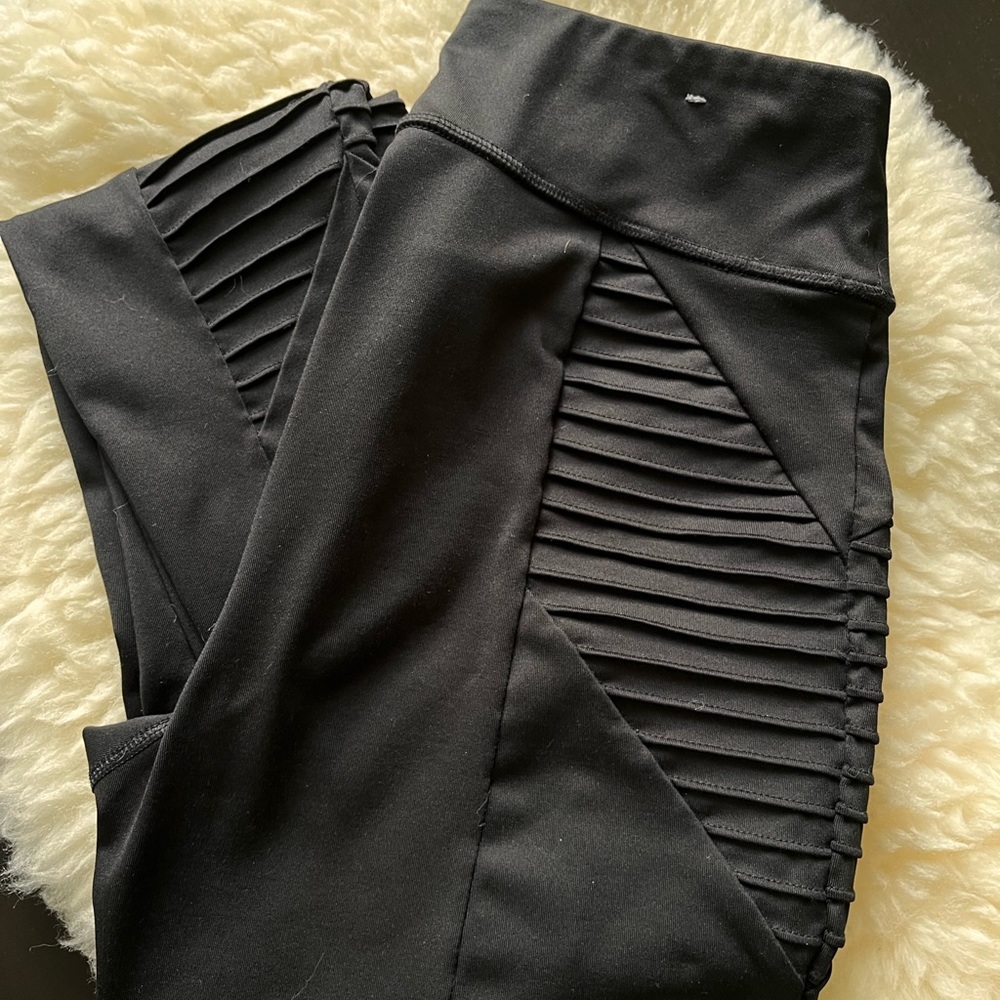 Forever 21 Ribbed Leggings